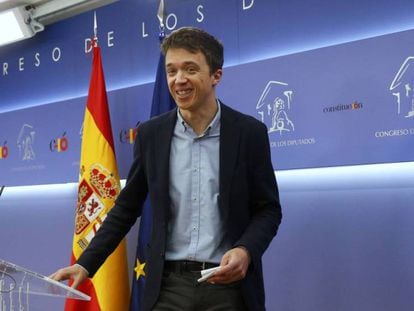 Íñigo Errejón, durante la rueda de prensa en el Congreso, este lunes.