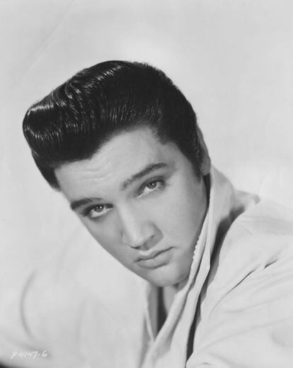 Retrato de Elvis Presley en 1957.