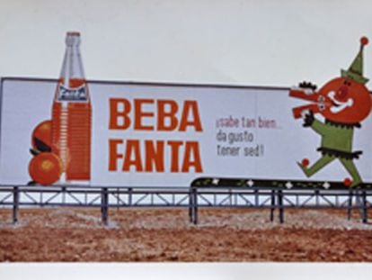 Anuncio de Fanta en una valla en la década de los 60.