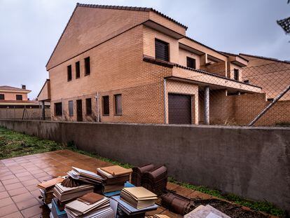 Una promoción de vivienda sin acabar en Griñón (Madrid), esta semana.