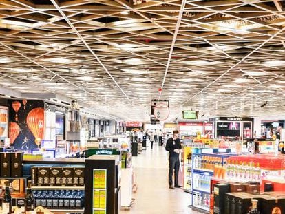 Tienda Duty Free en el aeropuerto de Madrid-Barajas.