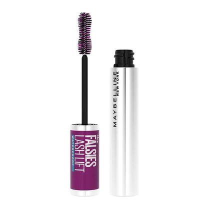 ¿Qué? The Falsies Lash Lift, (sí) también de Maybelline.

¿Por qué? Como revela su nombre: ejerce efecto lifting. Además de volumen, aporta longitud y, sobre todo, ese rizo que se busca en muchas ocasiones. Lo logra gracias a un cepillo de doble curvatura y a una fórmula enriquecida con fibras muy duradera.