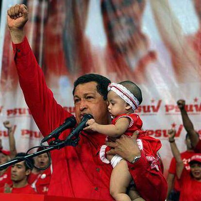 Hugo Chávez, durante un acto electoral en Caracas.