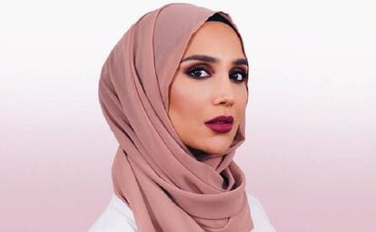 La modelo británica Amena Khan en una imagen de Instagram
