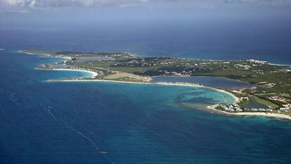 Vista aérea de la Isla de Anguila.