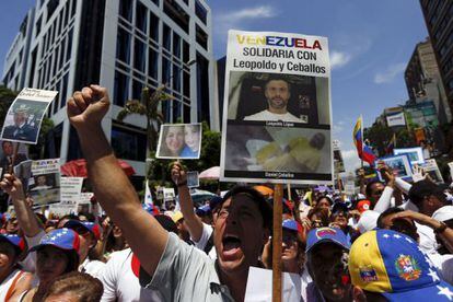 Asistentes a la marcha en Caracas