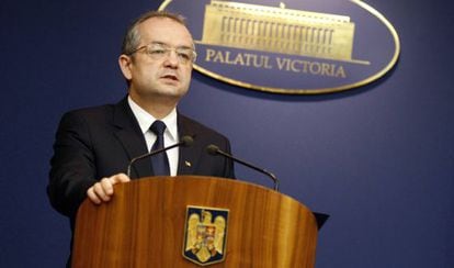 El primer ministro de Rumanía, Emil Boc, en enero.
