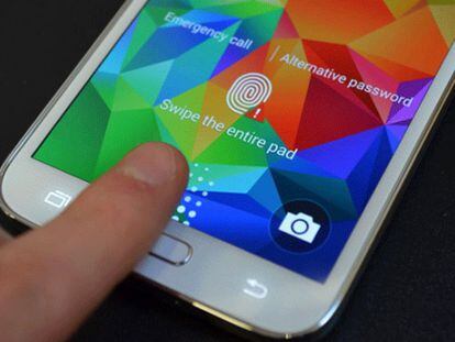 Cómo registrar más de tres huellas dactilares en el Samsung Galaxy Note 4 o Galaxy S5