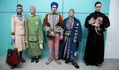 Modelos de la colección otoño-invierno 2018-2019 de Gucci.