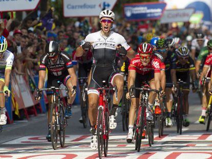 Van Poppel vence ayer en la meta de Lleida.