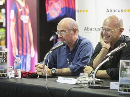 Llach (izq.) y Romeva, en la presentación del libro.