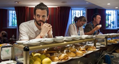 Joan Planas en la cafetería de la Universidad Menéndez Pelayo.