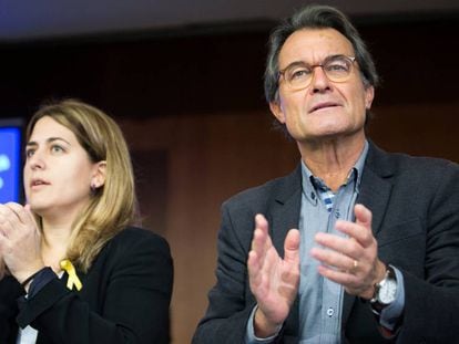 Marta Pascal y el expresidente catalán Artur Mas.