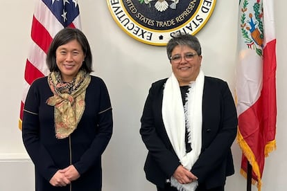 Katherine Tai y Raquel Buenrostro, durante un encuentro en Washington DC, en diciembre de 2022.