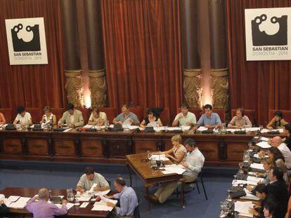 Pleno de la corporación del ayuntamiento de San Sebastián.
