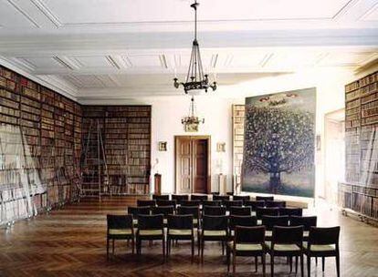 &#39;Österreichische Nationalbibliothek Wien VI 2003&#39;, de Candida Höfer.