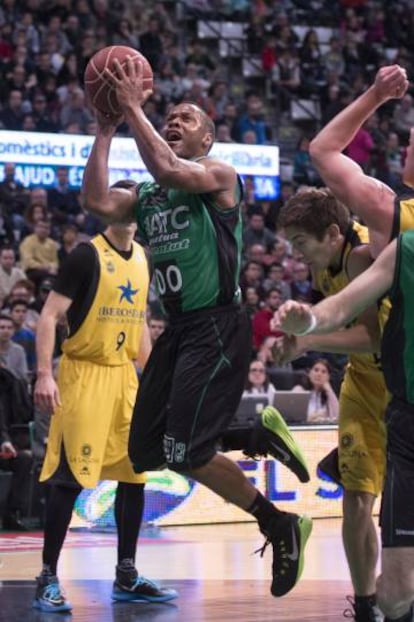 Demond Mallet, en un partido de 2014.