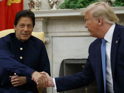 “Yo podría ganar esa guerra en una semana, pero no quiero matar a 10 millones de personas , dice el presidente de EE UU durante la visita del primer ministro pakistaní