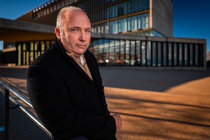 El economista Carlos Solano ha llevado hasta el final un caso de fraude 'online' en Huesca.