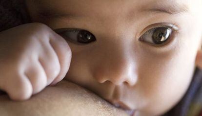 La lactancia materna mejora la salud de los niños.