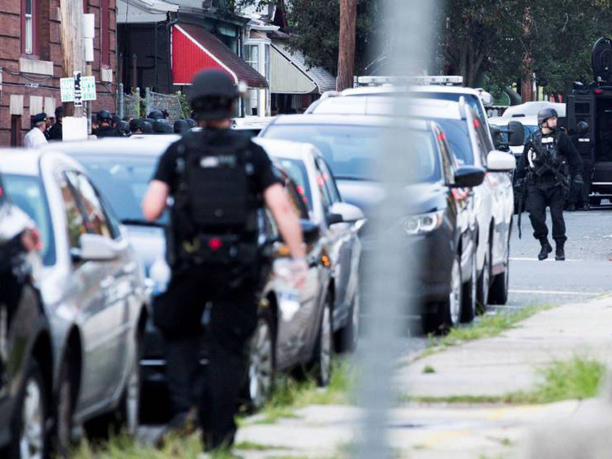 Al menos seis policías heridos en un tiroteo en Filadelfia | Internacional  | EL PAÍS