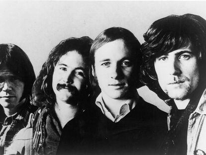 Neil Young, David Crosby, Stephen Stills y Graham Nash en 1970.
