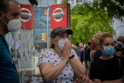 Los trabajadores de Nissan cortan la Gran Vía de L'Hospitalet (Barcelona) el 29 de mayo.