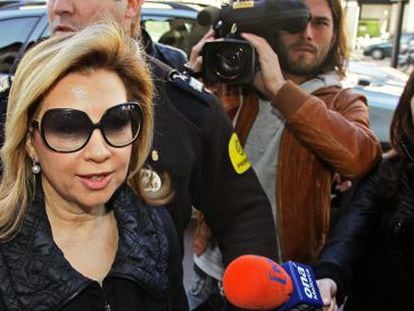 Mar&iacute;a Antonia Munar entra en los juzgados de palma para declarar por el &#039;caso maquillaje&#039;.