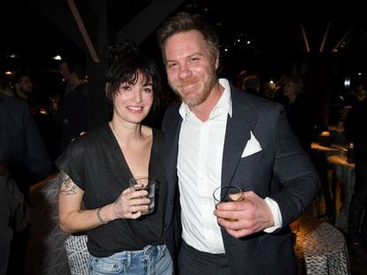 Lena Headey y Marc Menchaca en la presentación de la serie de HBO 'The Outsider' en Los Ángeles en enero de 2020, cuando hicieron oficial su relación.