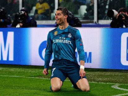 Cristiano Ronaldo celebra su gol en Turín.