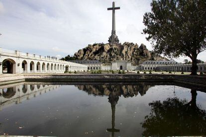 Vista de la cruz del Valle de los Caídos.
