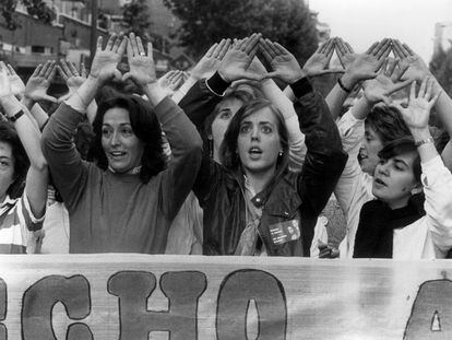 Manifestación por el derecho al aborto en Madrid en 1983, por RAÚL CANCIO