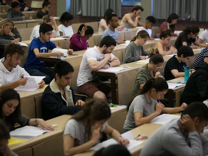 Examen de selectivitat a la Universitat de Barcelona, l'any passat.