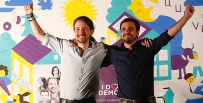 Iglesias y Garzón durante el inicio de la campaña este viernes.