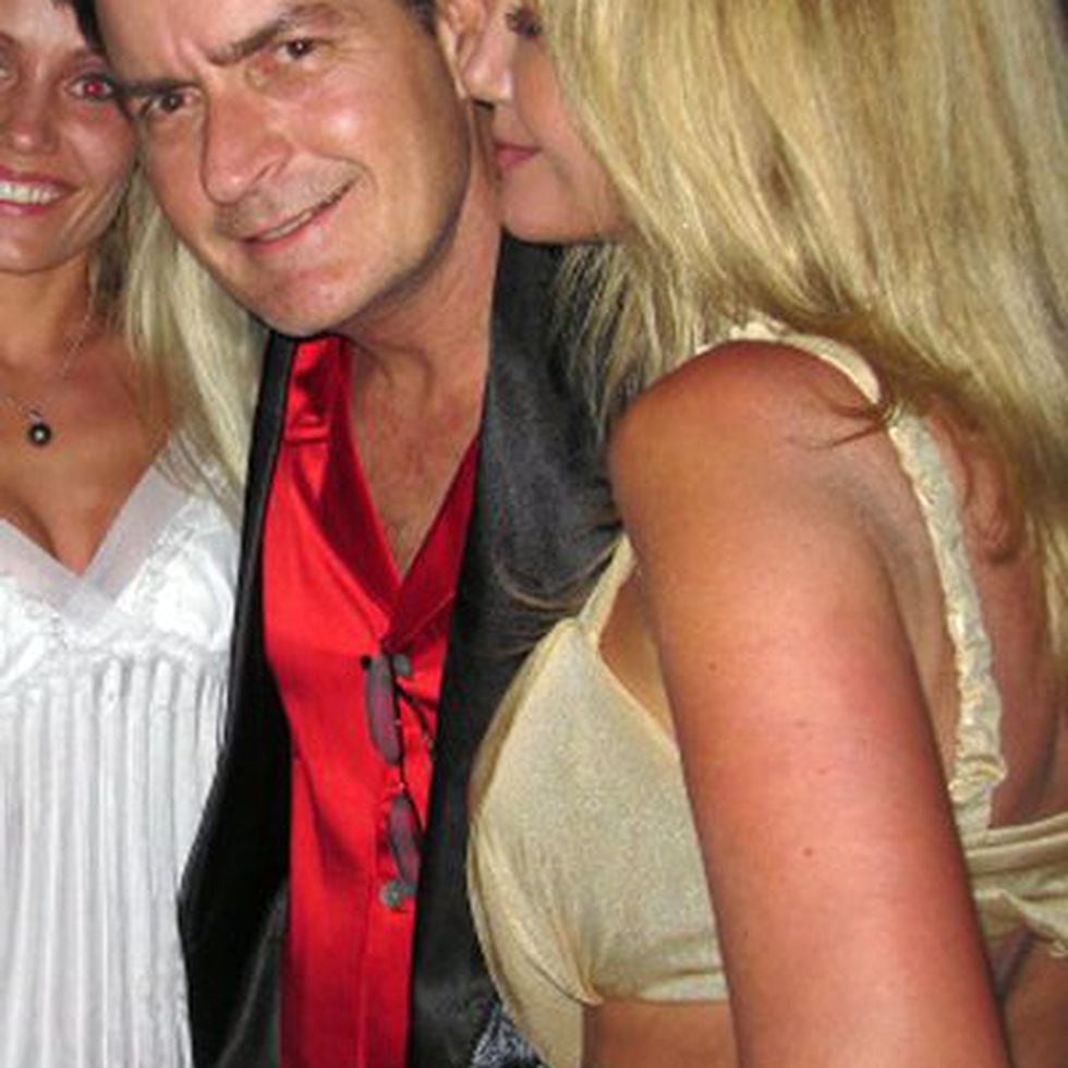 980px x 980px - Noches de sexo y vodka para Charlie Sheen | Agenda | EL PAÃS