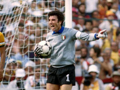 Dino Zoff en el partido de Italia contra Brasil del Mundial de 1982.