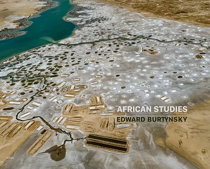 Portada de 'African Studies', de Edward Burtynsky.