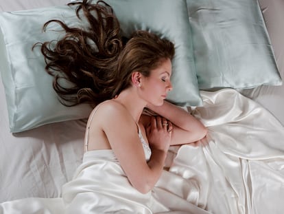 Cómo evitar las arrugas del sueño