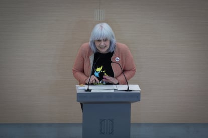 Dolors Sabater durante la primera sesión del debate de investidura.