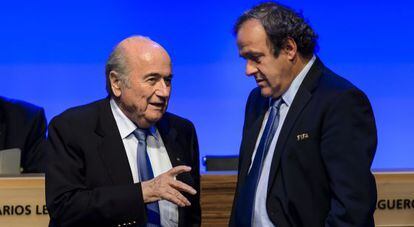 Blatter y Platini, en un Congreso de la FIFA en Sao Paulo, en 2014.