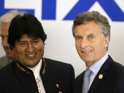 Los presidentes de Bolivia, Evo Morales, y de Argentina, Mauricio Macri.