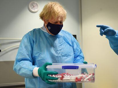 Boris Johnson visita este jueves un laboratorio farmacéutico en Glasgow