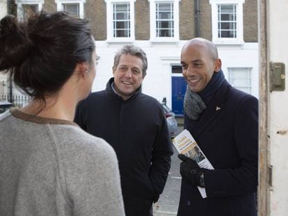 Hugh Grant y Chuka Umunna, en Londres, este lunes.