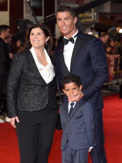 Maria Dolores dos Santos Aveiro, Cristiano Ronaldo y su hijo Cristiano Ronaldo Jr.