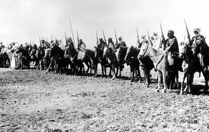 Jinetes árabes durante la Gran Revuelta cerca de Nablús, 1938