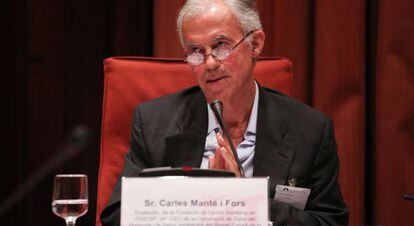 Carles Mant&eacute; durante su comparecencia ante la comisi&oacute;n de Sanidad del Parlament.