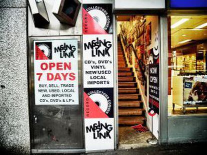 Escaleras de acceso a la tienda de discos Record Collectors Corner, en Melbourne (Australia).
