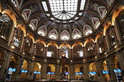 Patio de operaciones de la Bolsa de Madrid