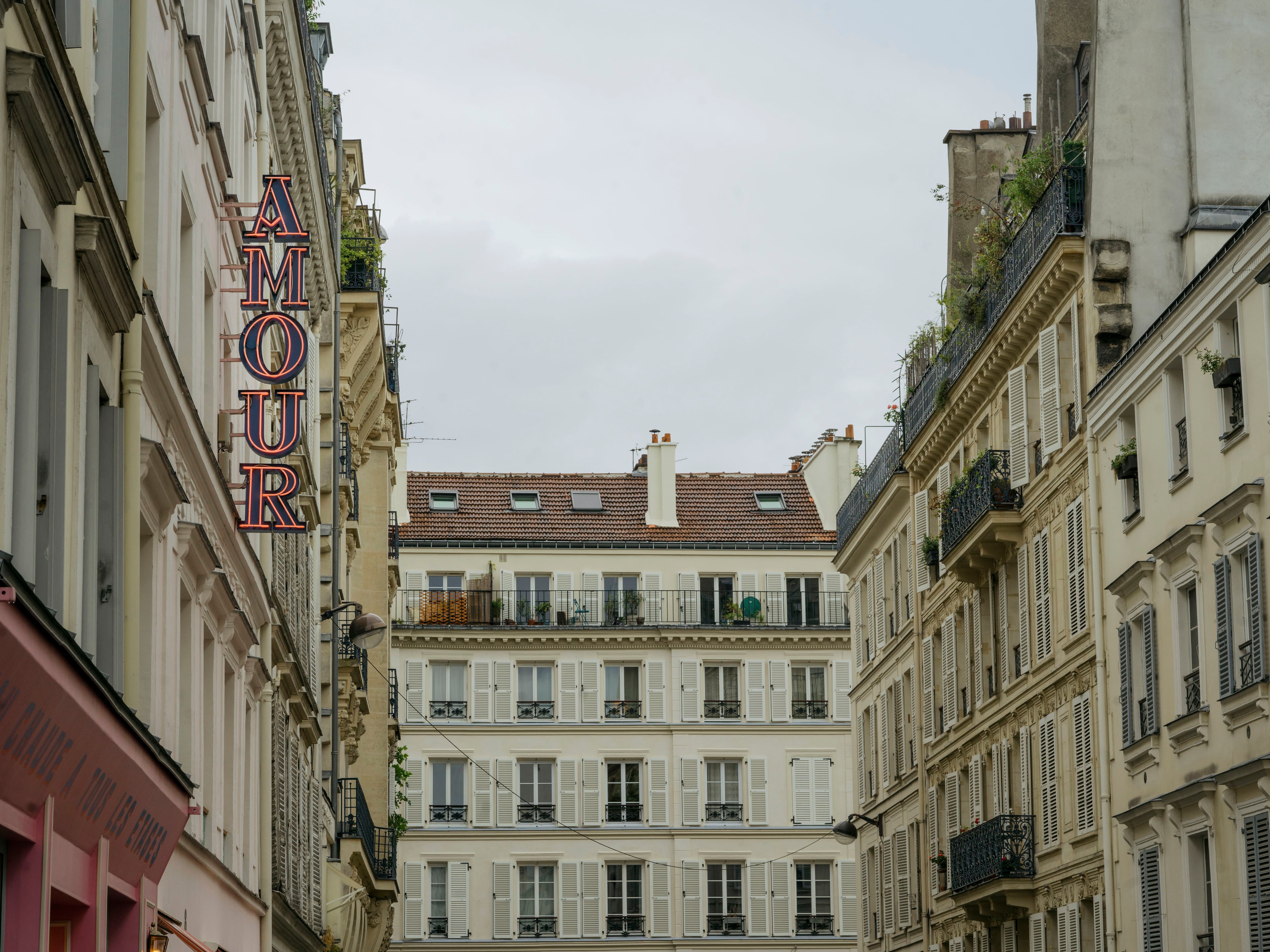 Cinco parisinos de adopción nos hablan de sus rincones preferidos de París