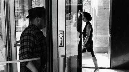 Una imagen de Lee Friedlander, Nueva York, 1963.
